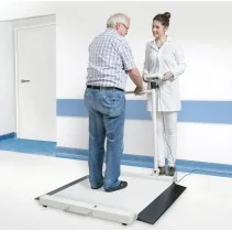 Balance pour fauteuils roulants KERN MWA 300K-1PM avec approbation médicale